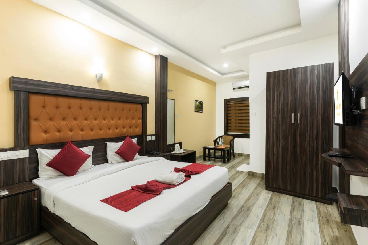 Hotel Kochi Crown Εξωτερικό φωτογραφία