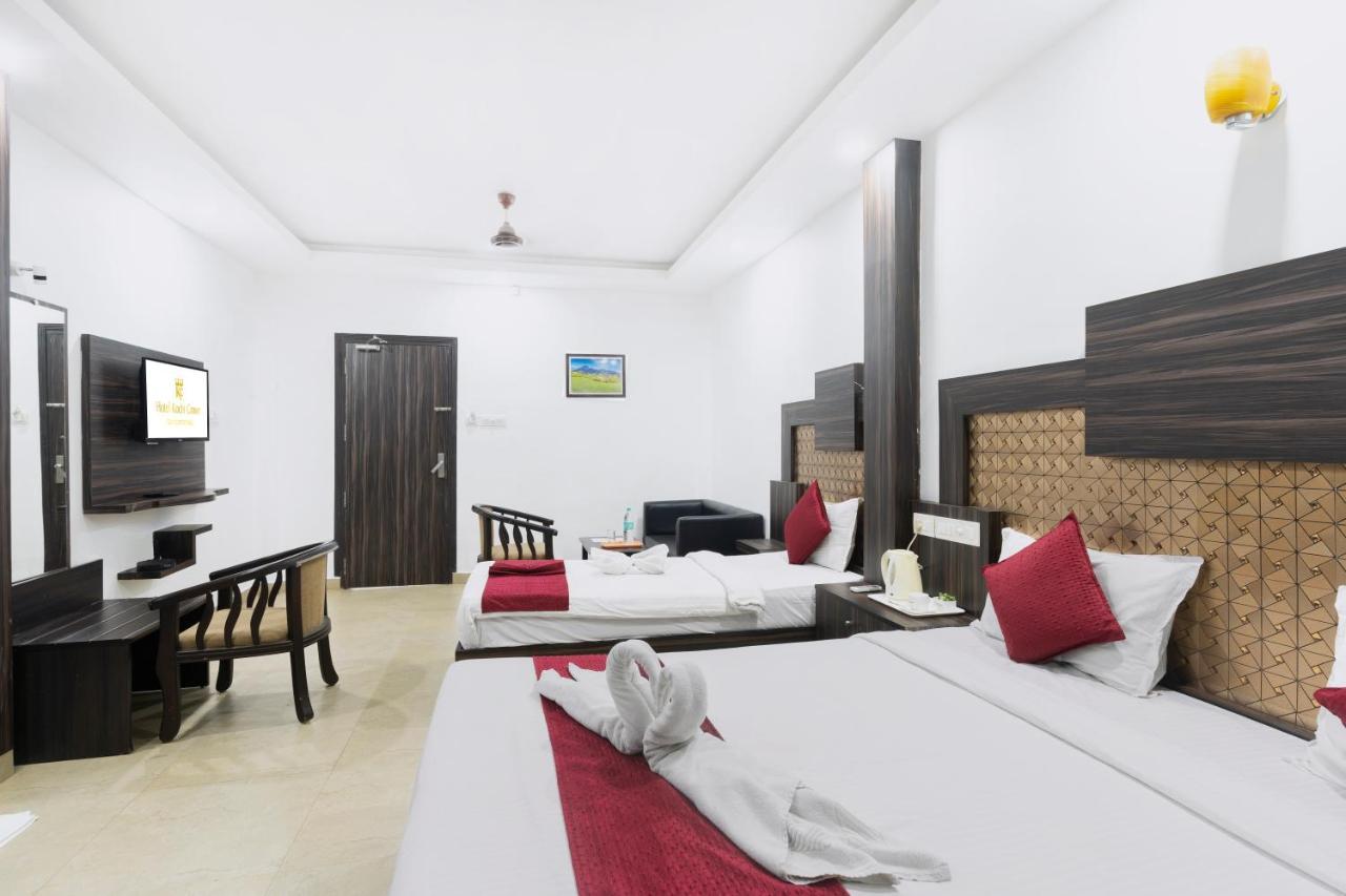 Hotel Kochi Crown Εξωτερικό φωτογραφία