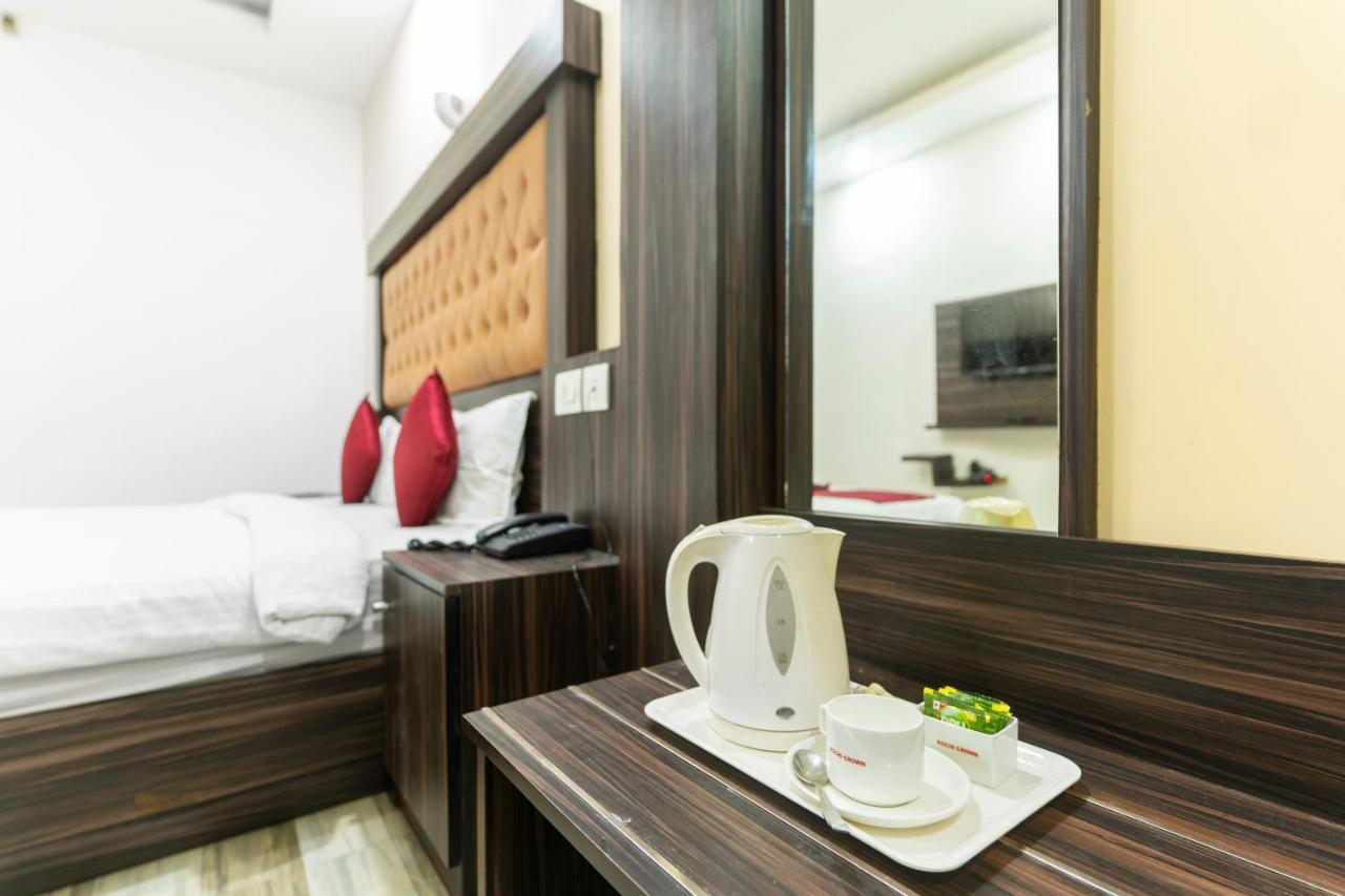 Hotel Kochi Crown Εξωτερικό φωτογραφία