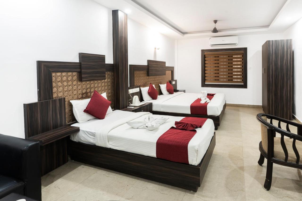 Hotel Kochi Crown Εξωτερικό φωτογραφία