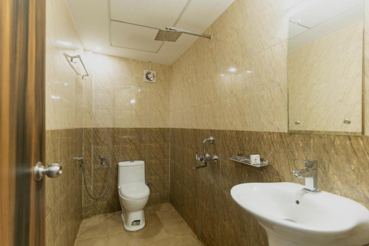 Hotel Kochi Crown Εξωτερικό φωτογραφία