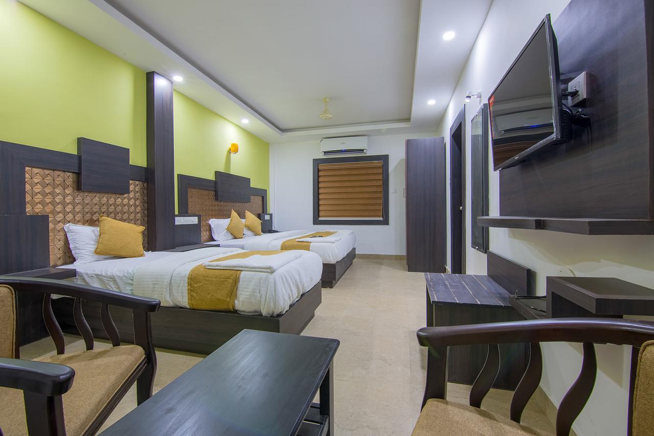Hotel Kochi Crown Εξωτερικό φωτογραφία