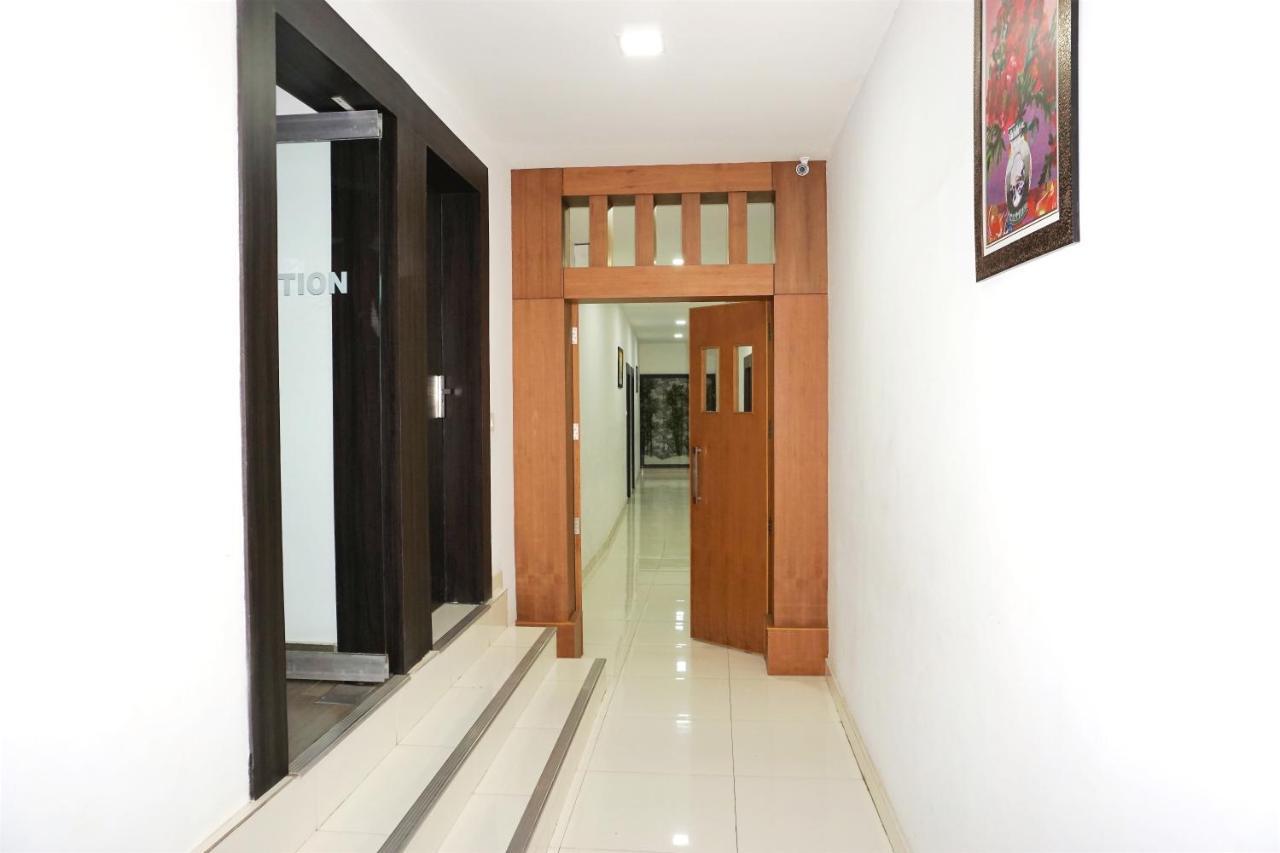 Hotel Kochi Crown Εξωτερικό φωτογραφία