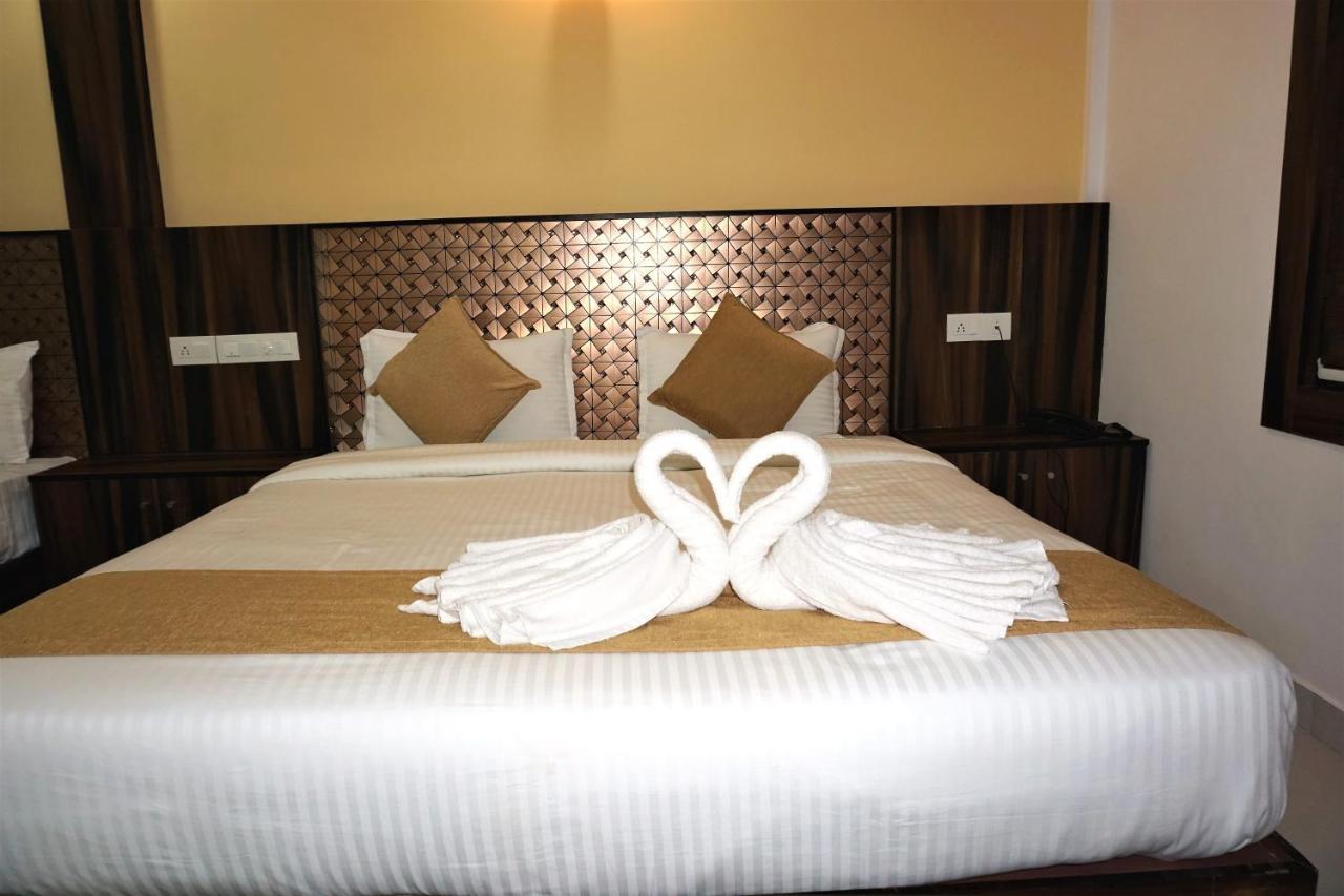 Hotel Kochi Crown Εξωτερικό φωτογραφία